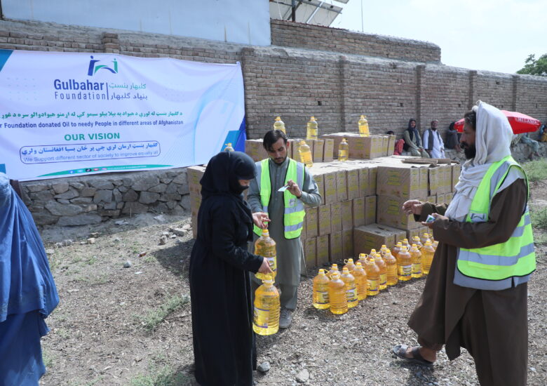Gulbahar Foundation donated Oil to needy People